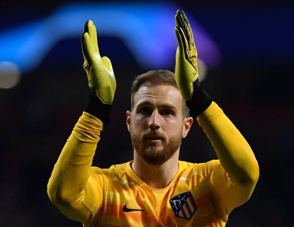 kaiyun Sports-比肩传奇，奥布拉克成为欧冠历史第七位达成百场里程碑的门将